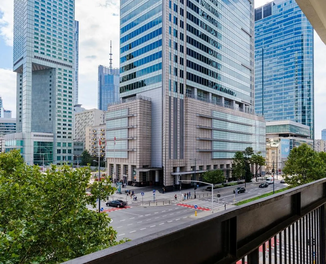 Palace Of Culture View Apartment 华沙